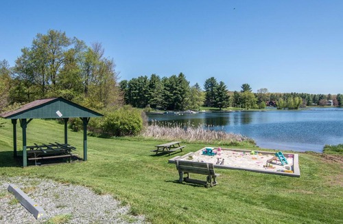 Paradise Point House | Moonlight View