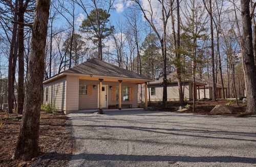 Heber Springs Cabin | Morgan's at the Little Red - Double Queen Cabin 3