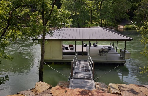 Heber Springs Cabin | Morgan's at the Little Red - Double Queen Cabin 3