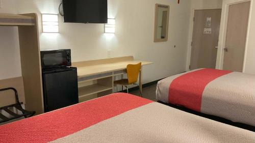 Pearl Hotel | Motel 6 Jackson Airport Pearl