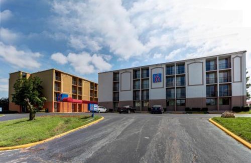 Jackson Hotel | Motel 6 Jackson, TN
