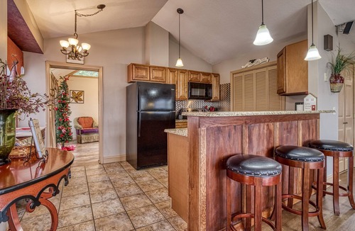 Sevierville Ski Chalet | Mountain view Setting-Outdoor pool access-spa shower-pooltable-Hot tub