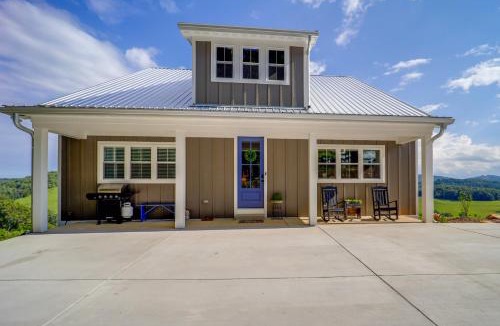 Village on the New House | Mountain Views! New 4 BD Jefferson Luxe Home