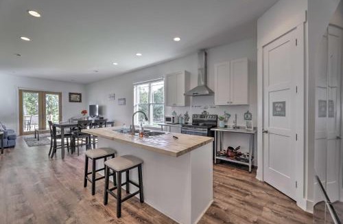 Mount Juliet House | Mt Juliet Home: Steps to Old Hickory Lake!
