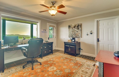 Laurel Park House | Mtn-View Hilltop Home, 5 Mi to Hendersonville