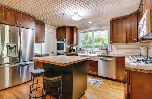 Asheville House | Mtn Views, Deck, Porches & Patio: Asheville Escape