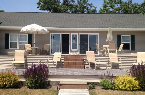 Topinabee House | Mullett Lake/ON WATER, private, boat & jetski lifts; AUG & SEP '22 now OPEN!