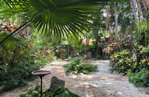 Southwest Coconut Grove House | Multi level tropical paradise - 3-bedroom house in tropical Coconut Grove