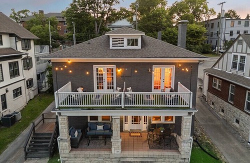 Hillsboro Village House | Music Row Historic Home | 5 Legend-Themed Suites