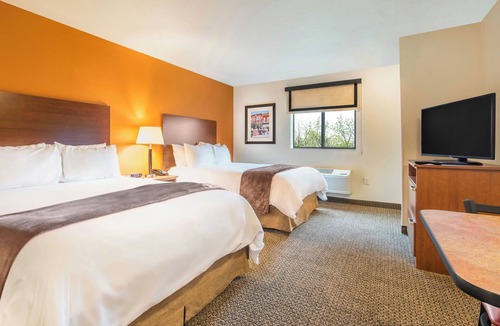 Wixom Hotel | My Place Hotel - Wixom/Novi/Detroit, MI