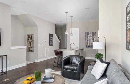 Nashville House | Nashville Vacation Stay Views & Hot Tub