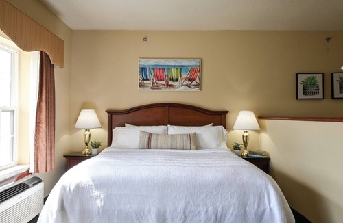 Pembine Hotel | Nature Family Getaway! 2 Spacious Suites w/Pool, Spa & Free Parking!