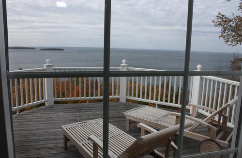 Ephraim House | Natures Window Stunning Bluff View of Green Bay