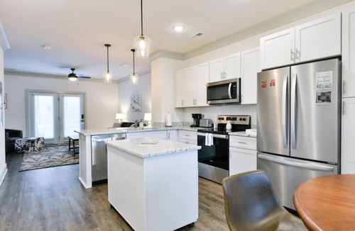 South Nashville Villa | Near 12th South| Walk to Soccer Stadium #B