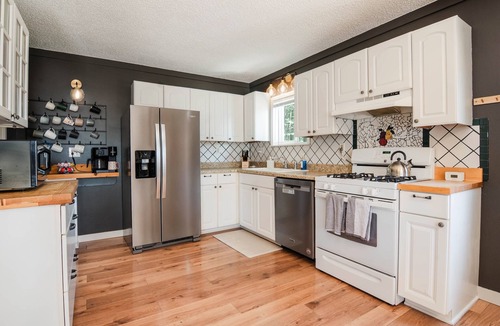 Boyne Falls Ski Chalet | Near Boyne & Lake Michigan ~ Hot Tub ~ Pool ~ Game Room ~ Fire Pit
