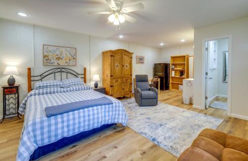 Clinton Apartment | Near Greers Ferry Lake! Cabin w/Resort Perks