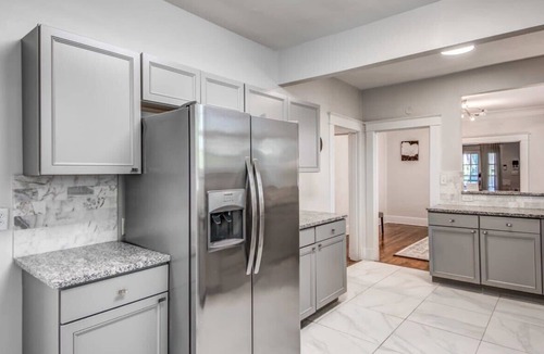 Vollintine-Evergreen House | Near Rhodes College & Downtown! The Rolling Stone