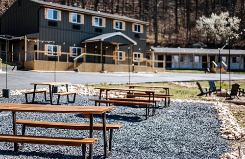 Waynesboro Apartment | Nelson 151 Blue Ridge Escape