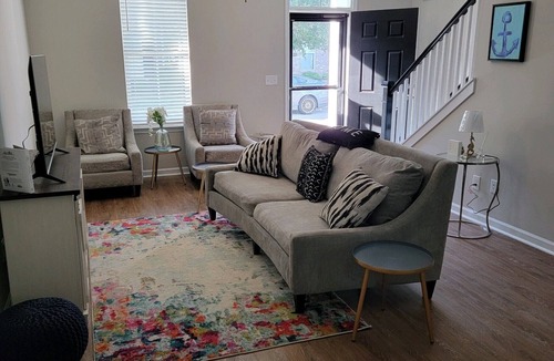 Myrtle Beach Cottage | NEW! Coastal Cottage. Live, Work, & Play like you're on VACATION everyday.