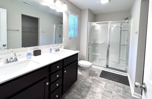 Gastonia House | New Construction, Cozy & CHIC
