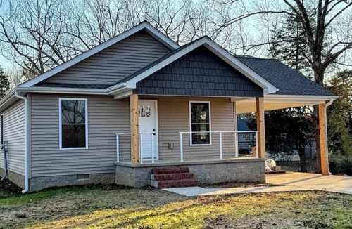 Benton House | New Construction Near Jonathan Creek Ramp, Boat Parking, Sleeps 6