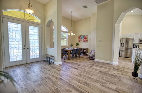 Englewood East House | NEW! Family Friendly, Newly Renovated, Extra Clean, 10 min from beach