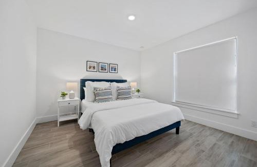 West Palm Beach House | New! Few minutes to Downtown, 10 to the Beach!