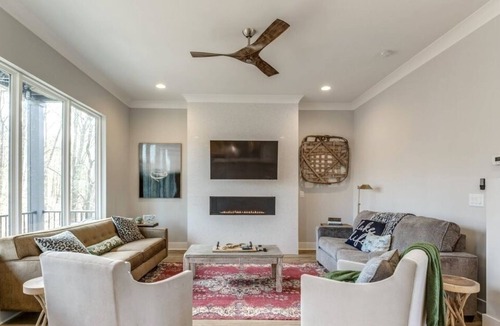 Winchester Cottage | NEW!! Gentleman Jack's Retreat- Lake Front on Tim's Ford