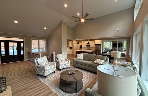 Big Creek House | New Lakefront Estate | Sleeps 36 | Private Dock