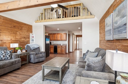 Somerset House | NEW! Lakelife at Somerset - Hot Tub, Deck & Views 4-Bedroom Home - Handicap accessible