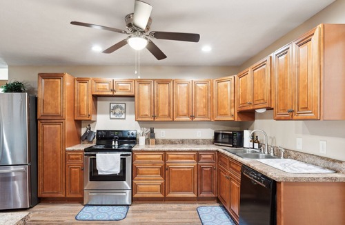 Somerset House | NEW! Lakelife at Somerset - Hot Tub, Deck & Views 4-Bedroom Home - Handicap accessible