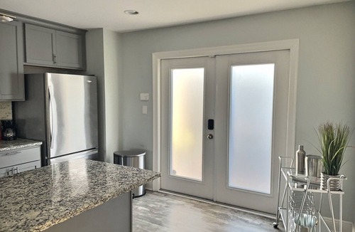 Gentilly Woods House | NEW Modern 3bd retreat in fabulous NOLA