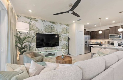 Four Corners House | New Resort, Themed, Ultra Comfortable, Private Pool, Game Room, Family Home