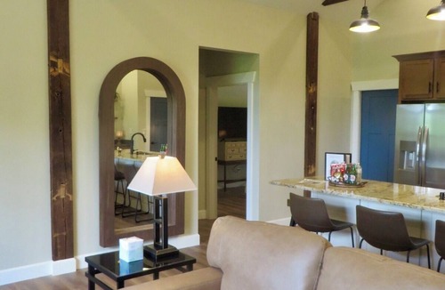 Richmond House | New, unique 3 BR 2.5 BA barn-loft at Silver Creek. Spacious, chic,one-of-a-kind