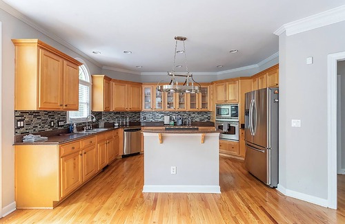 Mableton House | NEW VININGS ESTATES: FAMILY FRIENDLY * HEATED POOL & SPA- 5BDRM/5BATH