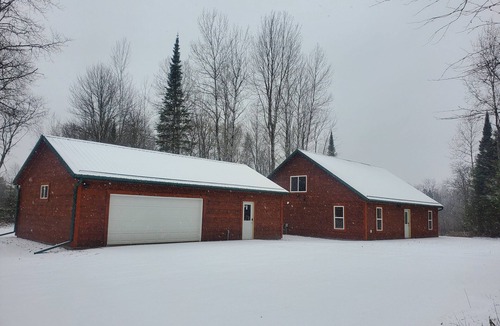 Phillips Cabin | Newer Construction Cabin - Waterfront, Wooded, on ATV/Snowmobile trails
