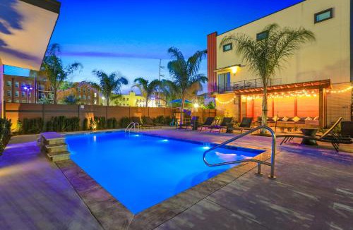 Mid-City House | Newly renovated 3 Story Home w Pool, Garage & Balconies