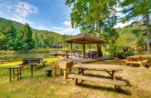 Sapphire House | Newly Renovated: Pet-Friendly Sapphire Retreat!