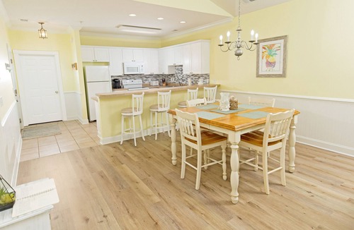 Central Myrtle Beach Condo | Newly Renovated Top Floor Condo with Pool, Golf Course View-1 mile to the beach!