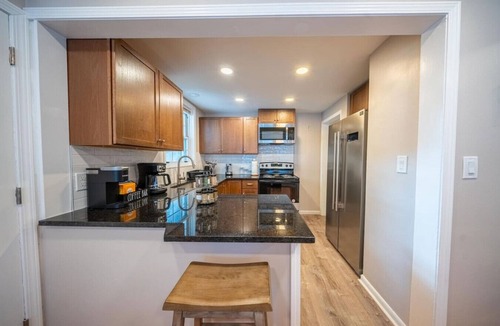 Dearborn Villa | Newly Renovated Townhouse on a Tranquil Street
