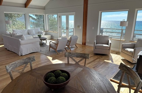Harbor Springs House | Newly Renovated Sleeps 13 Large Private Lake Michigan Beach- new dates available
