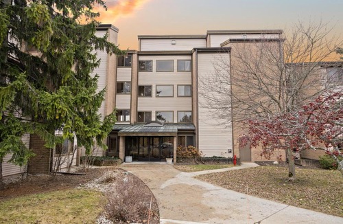 Williamsburg House | Newly Updated Lakeview Golf Retreat 1BDR Condo Resort 5057
