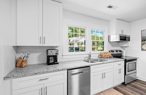 Simpsonville House | Newly updated! Walk to downtown Simpsonville.