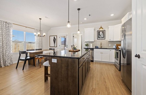 Farmington House | Nightfall Retreat | Trail Access | 5 Mi to UofA