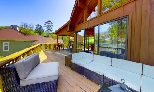 Big Creek House | Norris Lake Cabin | Dock + Games