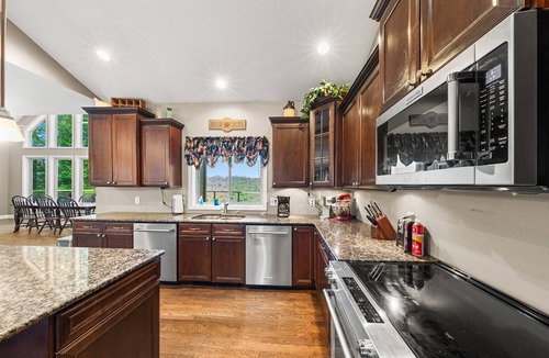 Jacksboro House | Norris Lake House with Boat Dock, Pool, and Hot Tub