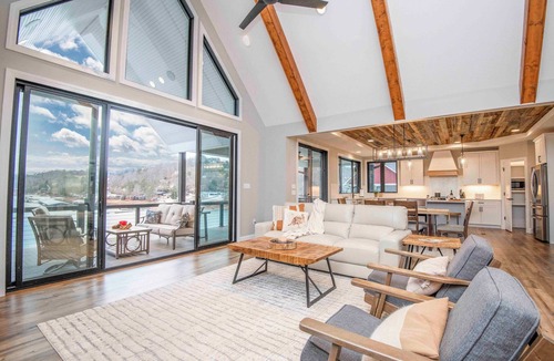 Hidden Springs House | Norris Lake, Lakefront with Private Covered Dock
