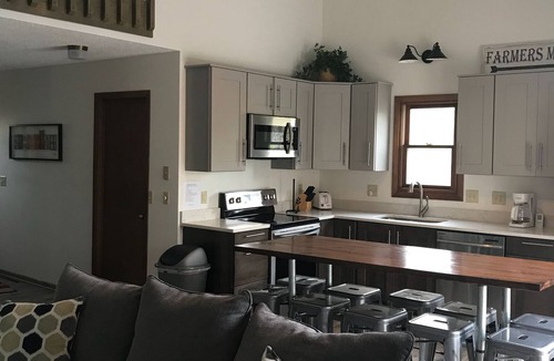 La Follette House | Norris Lakefront Home was completely renovated in 2017 on Quiet Cove in Deerfield Resort
