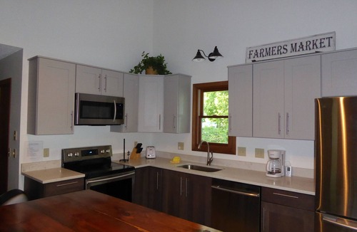 La Follette House | Norris Lakefront Home was completely renovated in 2017 on Quiet Cove in Deerfield Resort