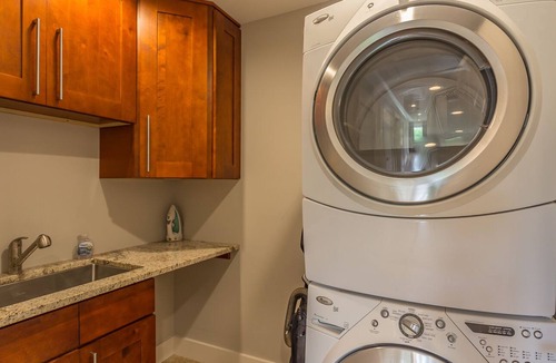 Chattanooga House | North Chattanooga Spacious & Upscale Townhouse near Downtown